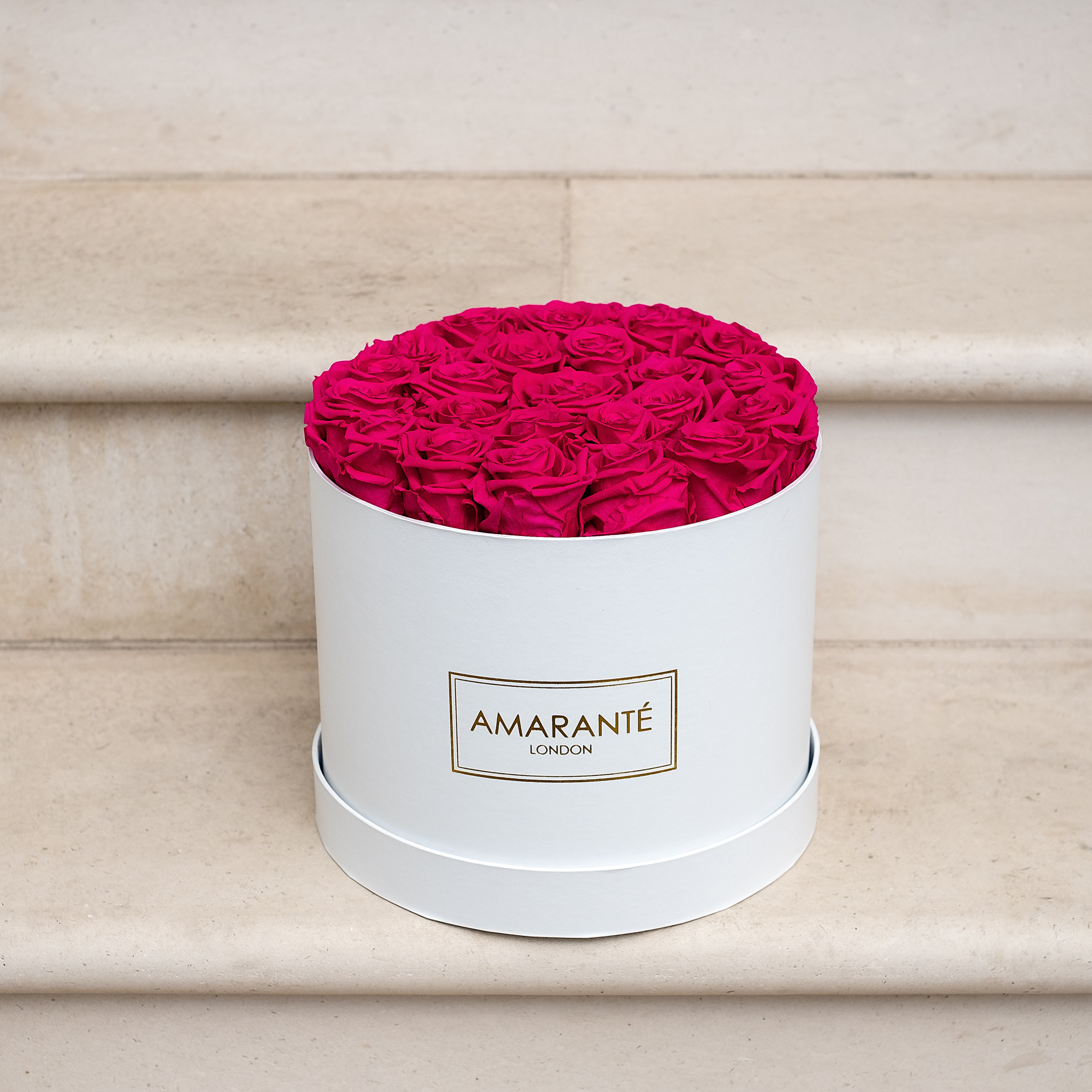 Order Roses online and Plan Delivery with Amaranté London Amarante London