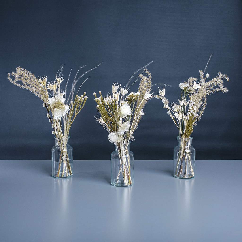 Your Minimalist Aesthetic Fixed with our Christmas Flowers