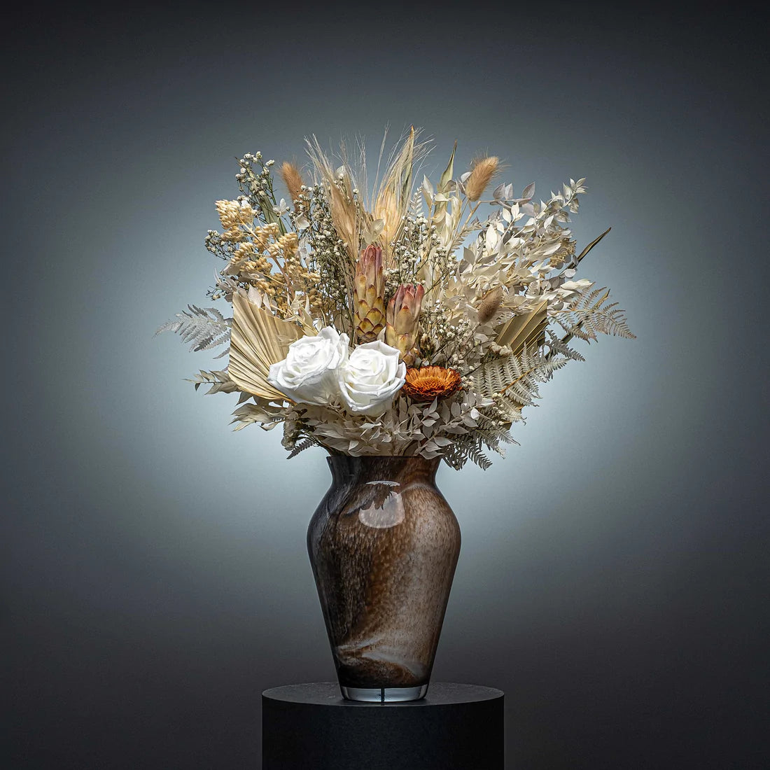 Preserved Arrangements that Scream Christmas!