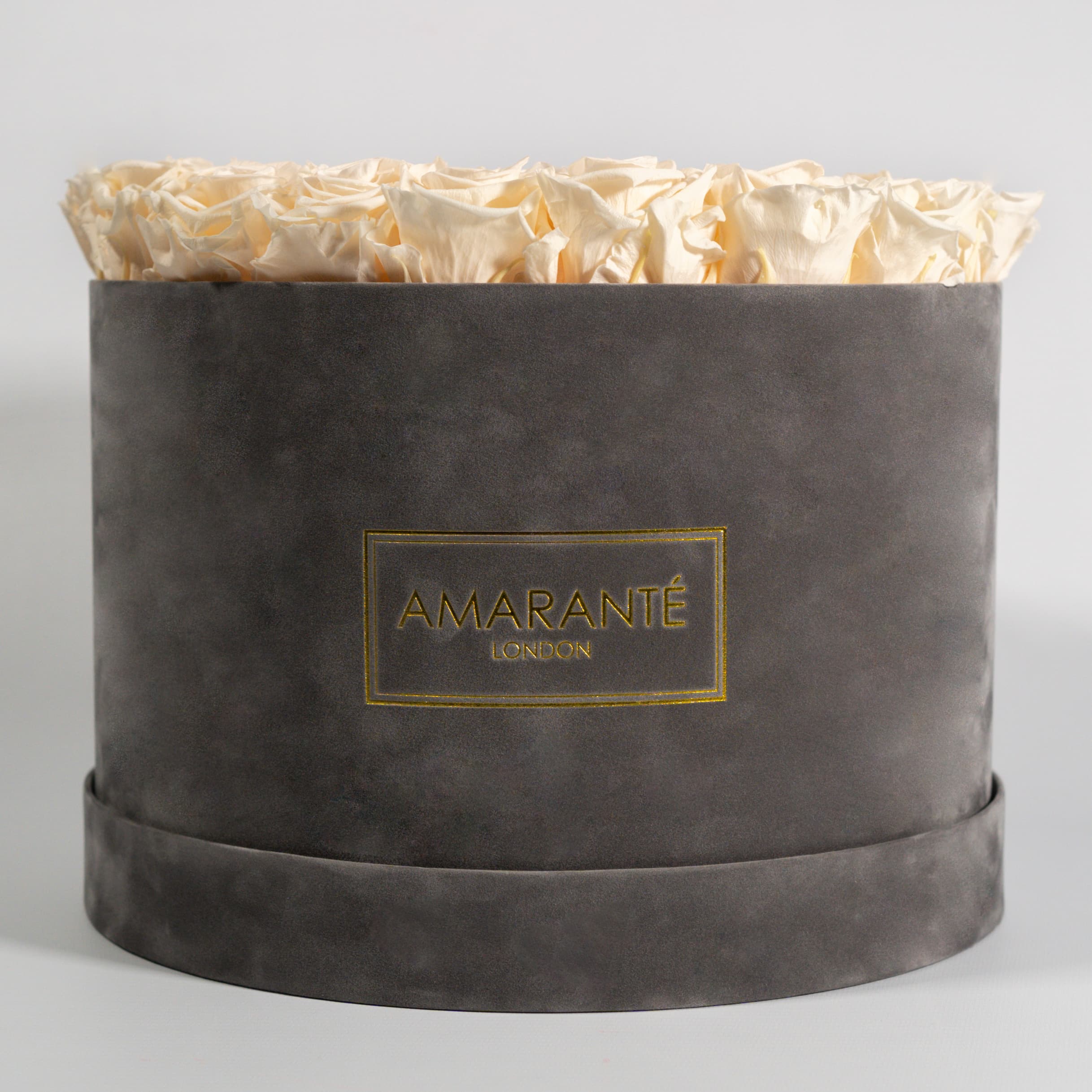 Sophisticated champagne Roses bursting with exciting colours, the perfect choice for any occasion.