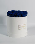 Exquisite royal blue roses also imply relxation and support.