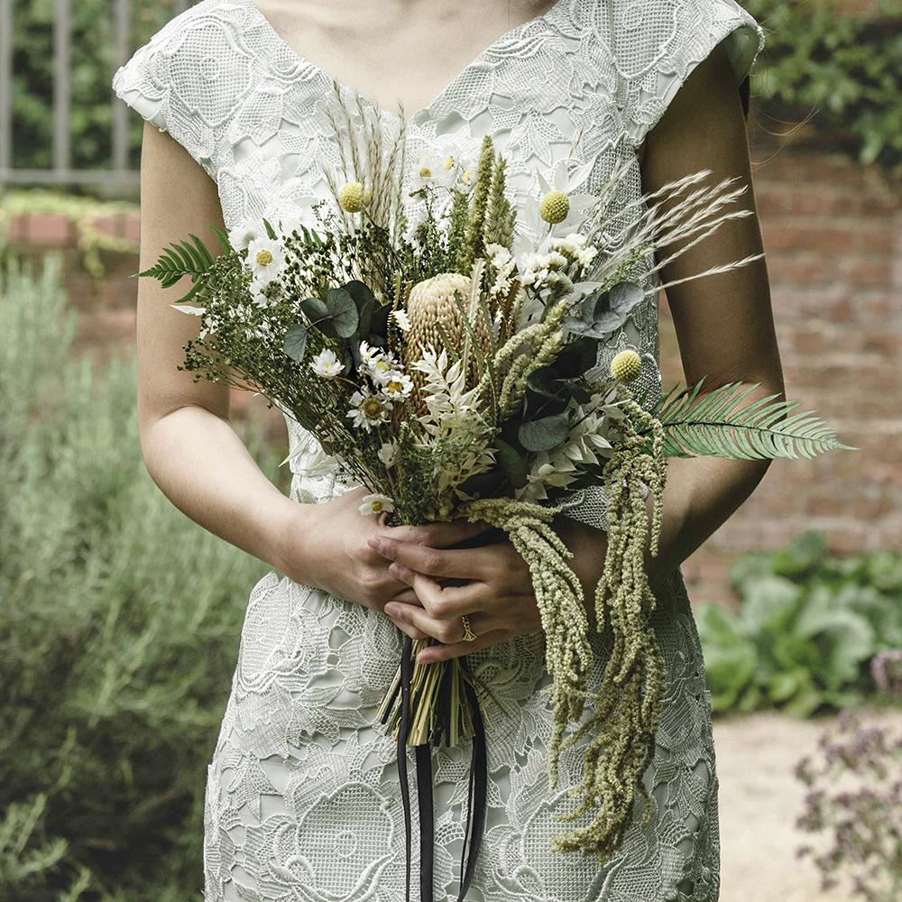 The Best Wedding Flowers for Traditional Weddings