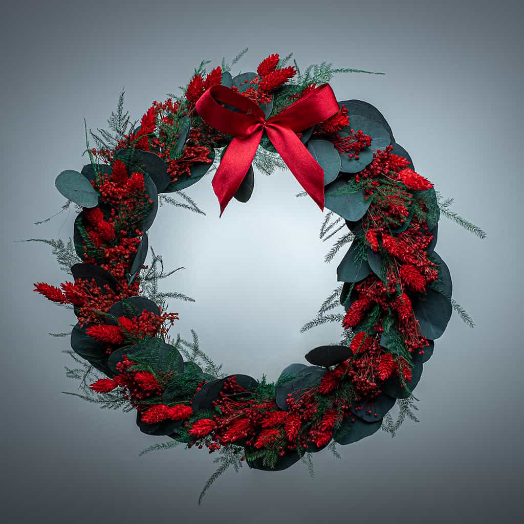 Festive Wreaths Fixed with Christmas Dried Flower Arrangements