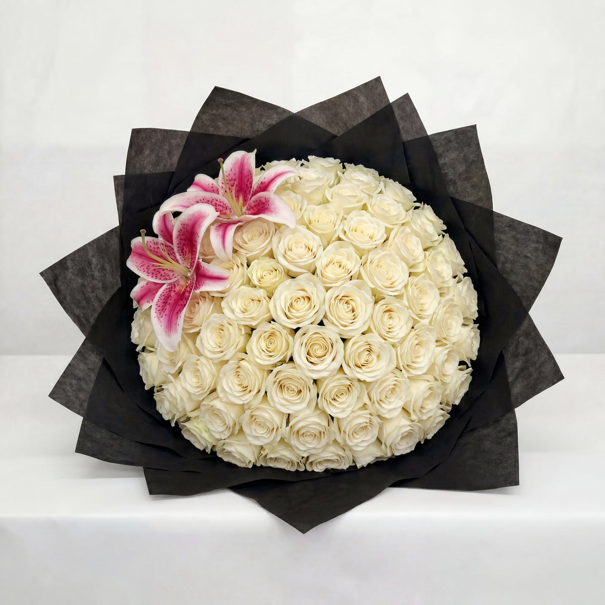 Roses Buke Fresh Red Rose Bouquet - Valentine's Day Luxury | Amarante London