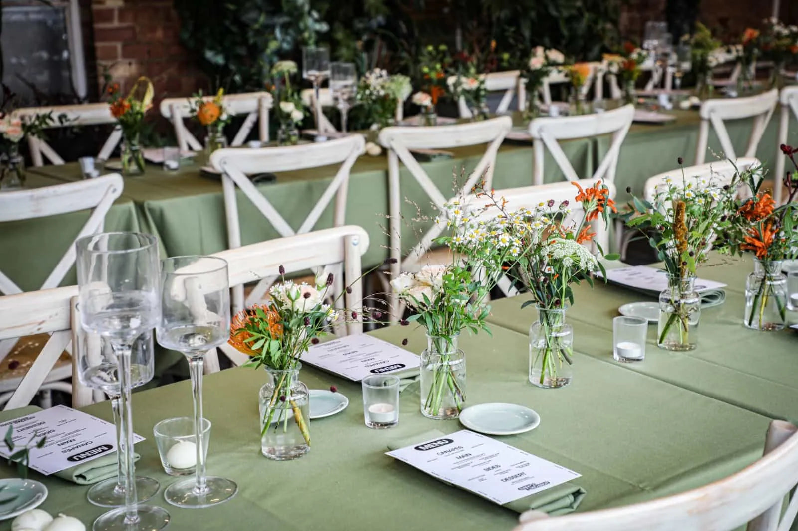 Unique, bespoke table flower arrangements by event florist Amaranté London made especially for Offsprings influencer event