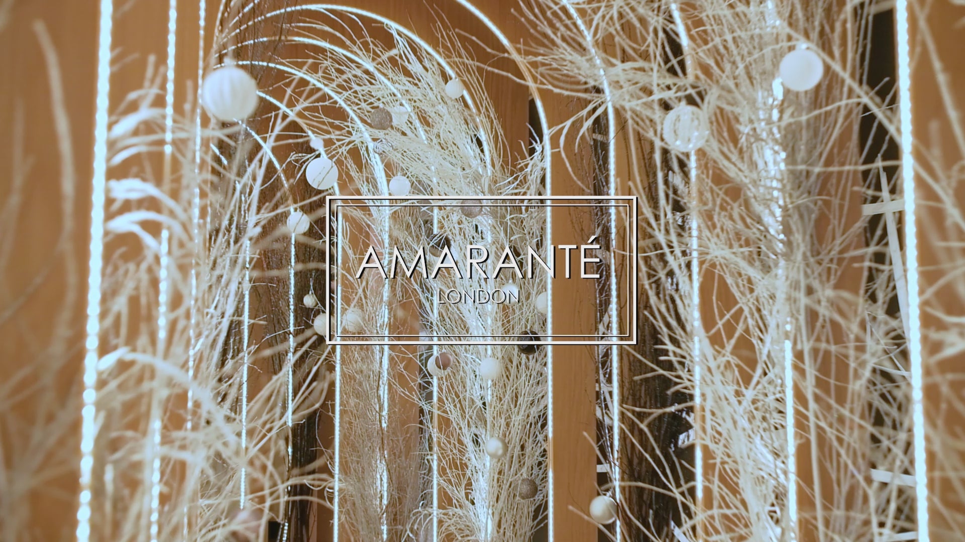 As an event florist, Amaranté London provide bespoke Christmas installations for every time of business including hotels, restaurants and private residencies.